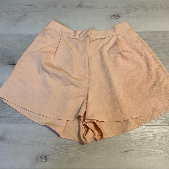 Topshop Trouser Style Short Shorts, Peach, Size 8 - Picture 1 of 12
